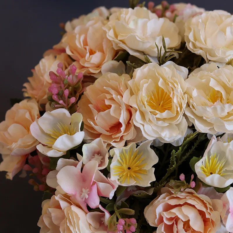 10624689960_1187932698