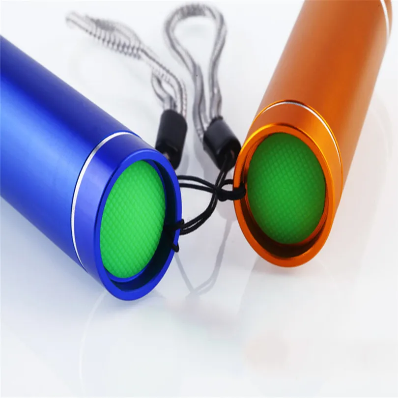 Mini Torch Led Light Hard Light Led Flashlight Small Key Chain Flashlight Torch Medical Outside Flashlight Battery Zaklamp 35DC716