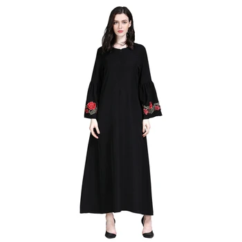 

Muslim Women's Dresses European and American Style Plus Size Dress Arab Gown Embroidered Loose Large Size