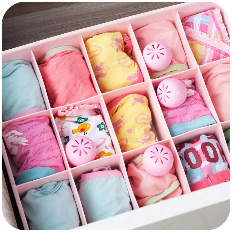 4 Pcs Apple Shape Mothballs Installed Wardrobe Mothproof