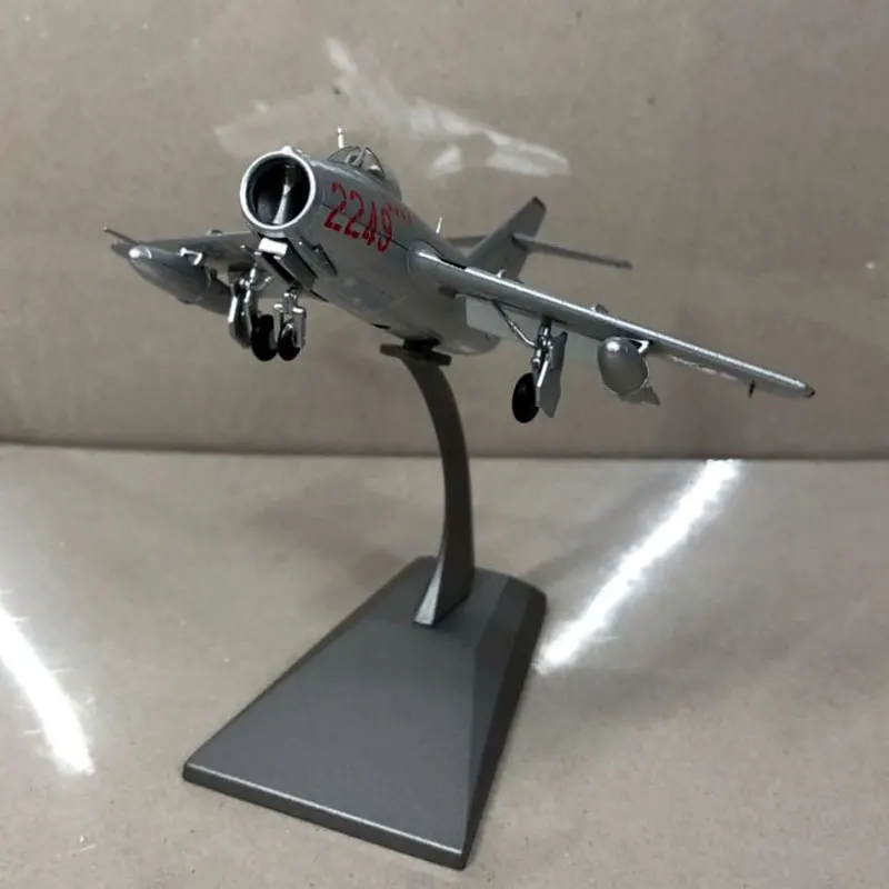 WLTK 1/72 масштаб военная модель игрушки Mikoyan MiG-15 истребитель литой металлический самолет модель игрушки для сбора, подарка, украшения