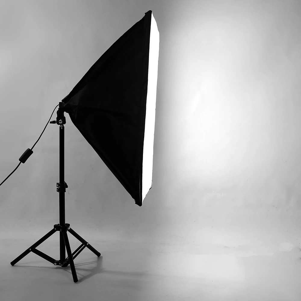 

Photography SoftBox Lighting Kit 50x70cm Softbox +75cm Light Stand Tripod Small Photo Box For Camera Phone Video Shooting
