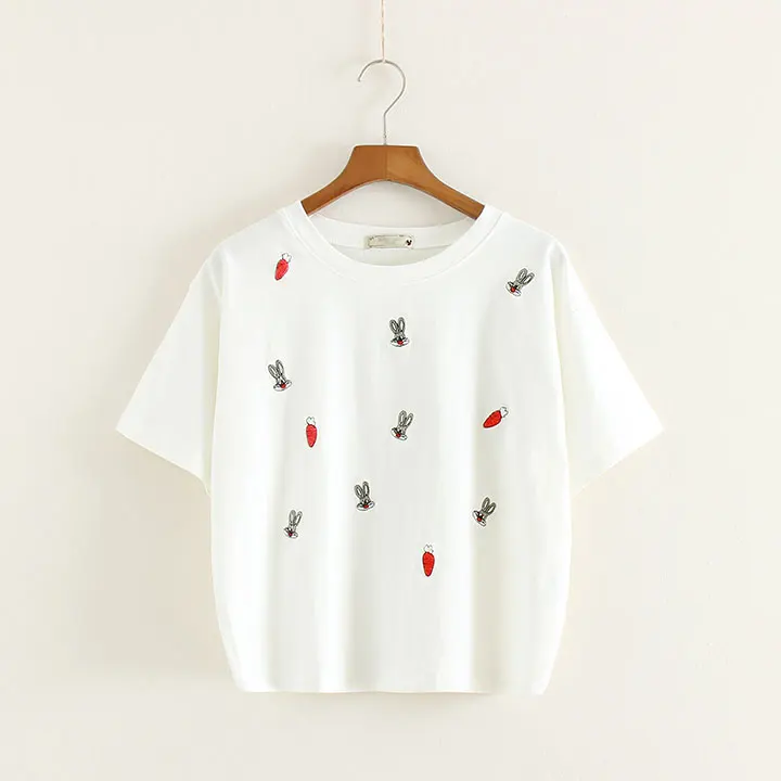Small fresh embroidery rabbit carrot t-shirt mori girl tee top summer 2018 gorl |