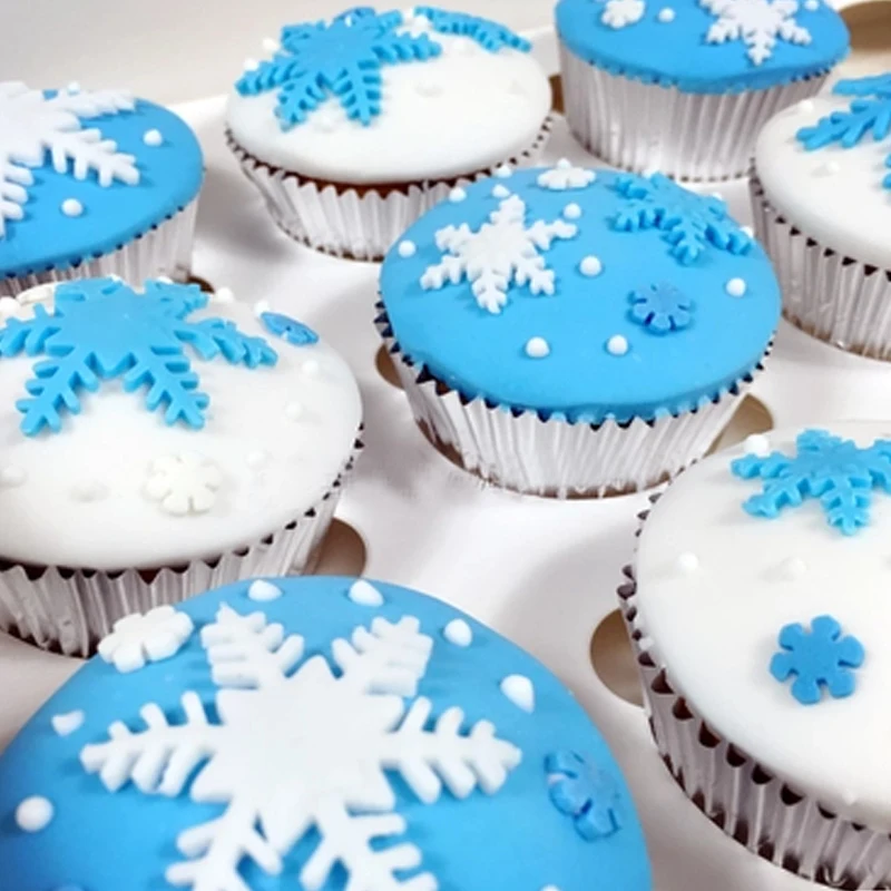 Lovely 3Pcs Set Snowflake Fondant Cake Decorating Plunger