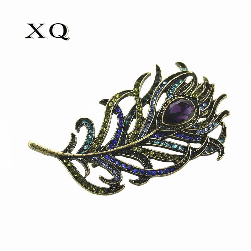 

XQ Plated ancient bronze feather pumpkin loom pearl brooch for men accessories woman jewelry retro ladies Zinc alloy badge