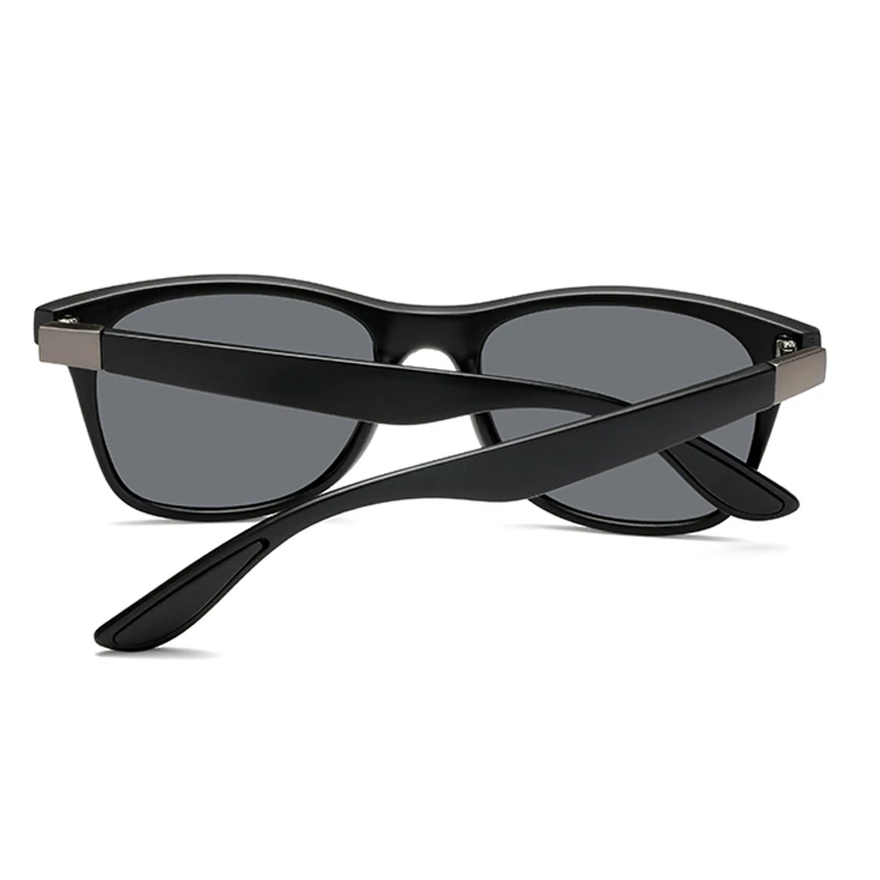Мужские поляризованный фотохромный солнцезащитные очки Классические Обесцвечивающие очки с заклепками Меняющие цвет Квадратные Солнцезащитные очки мужские очки для вождения