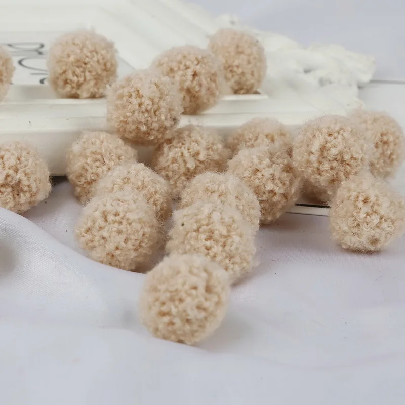 15 мм 20 мм Мини пушистые мягкие помпоны DIY помпоны мяч ручной работы детские игрушки DIY Швейные ремесленные принадлежности - Цвет: Ivory