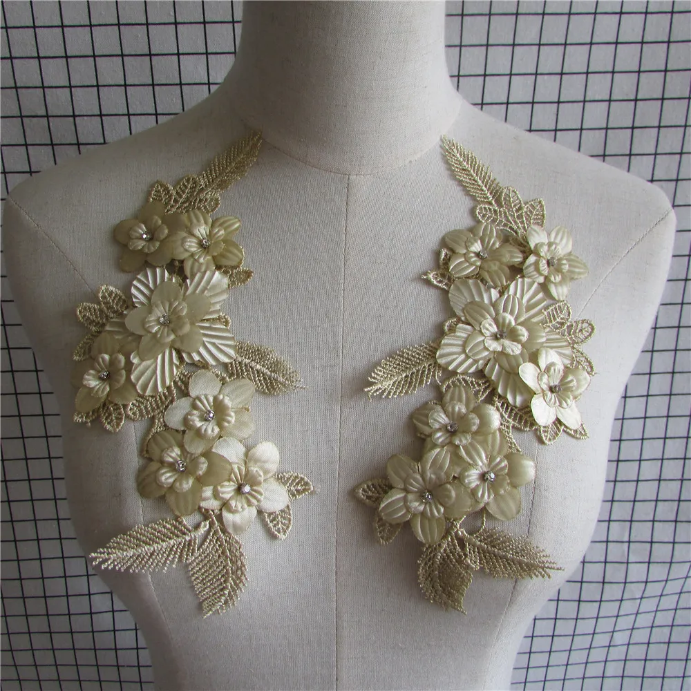 

2017 Hot Sale Craft Collar Floral Lace Applique Trim Decorated DIY Lace Neckline Collar Sewing Dress Decor a pair for sale YL563