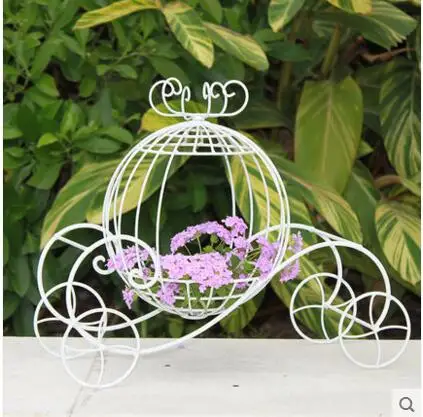 

European-style idyllic pumpkin cart flower frame wedding props set up shop window decoration