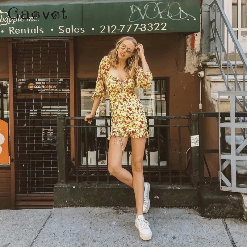 

2019 Woman Summer Dress Square Collar Backless Ruffles Sexy Beach Dresses Mini A Line Mini Wrist Chiffon Vestidos