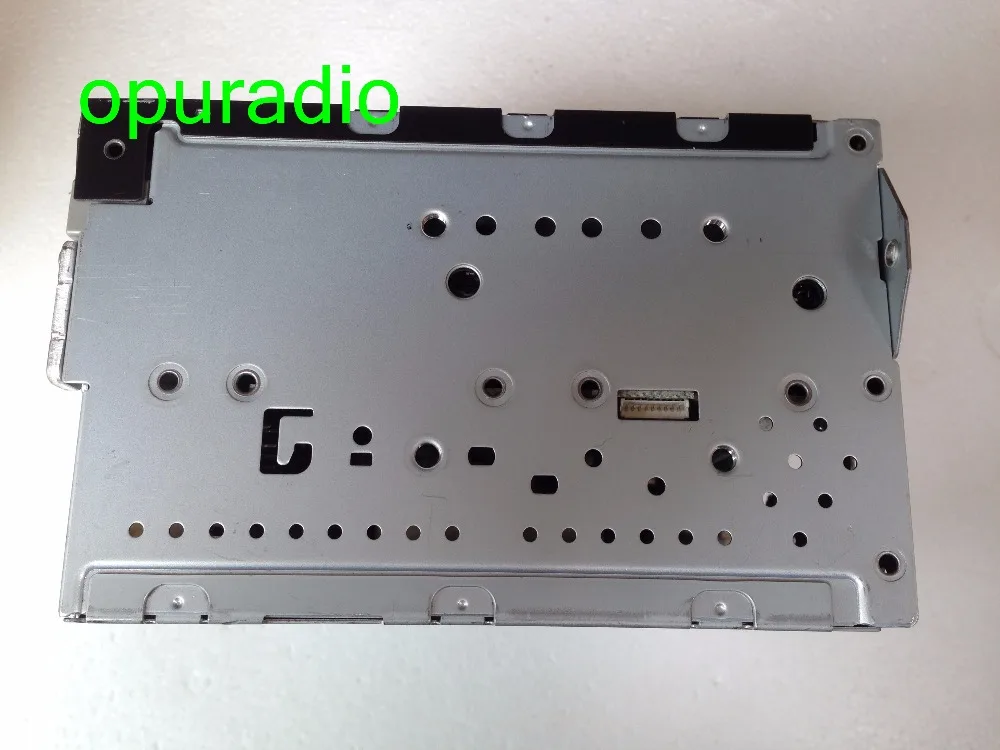 Nissan 25915 1EK8B Clarion CD Navi for Infiniti (2)