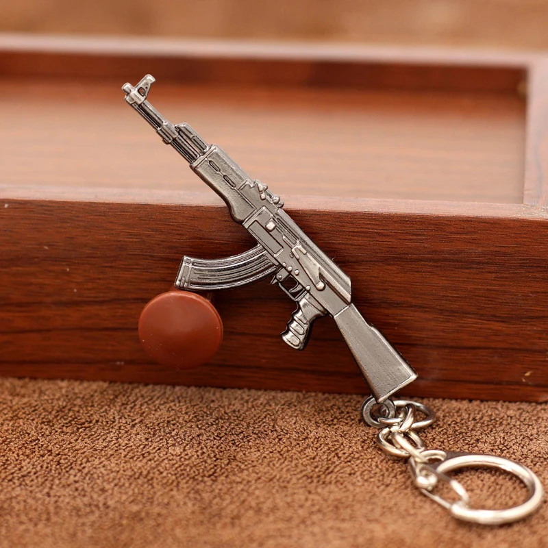 Hot Selling Gun Weapon AK47 Keychain Metal Key Holder Men Jewelry Pendants Key Ring Novelty Game