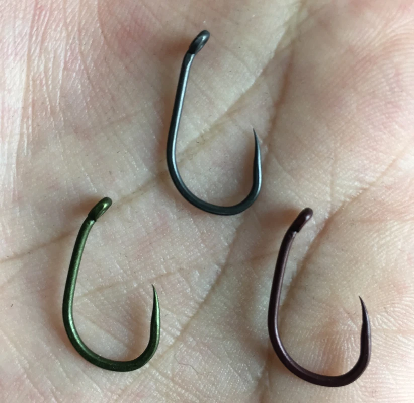 Carp Fishing Hooks Wide Gape Or Curve Shank Barbless or Micro Barb Carp Fishing Hooks Wide Gape Or Curve Shank Barbless or Micro Barb
