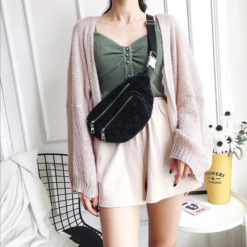 

Autumn Winter Style Waist Bag Small Lamb Hair Bananka Travel Leisure Fanny Pack Women Walking Shopping Belly Band Belt bag