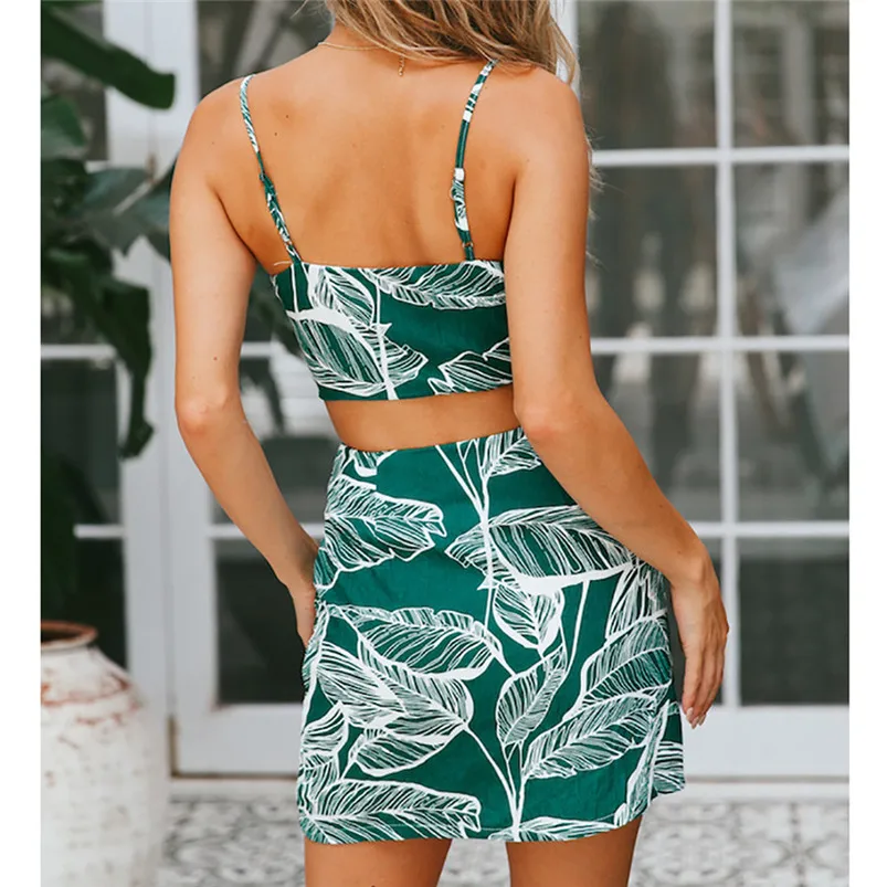 2019 New Spring Fashion Sexy Women Fashion Camis O-Neck Print Crop Top Loose Button Short Skirt Suit Ladies Suit For Female R17 (2)