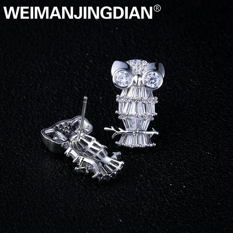 WEIMANJINGDIAN Новое поступление сверкающие белые Позолоченные кубические циркония CZ Кристалл запонка в форме совы серьги для женщин