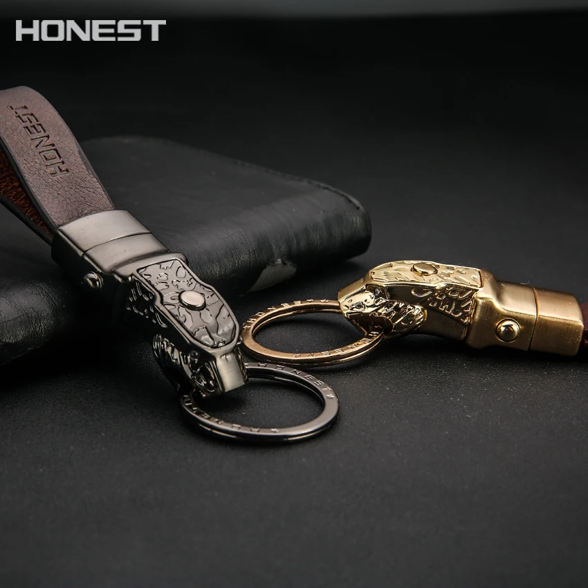 Brand HONEST High Grade Alloy Men Key Chain Car Key Ring Holder Keychains Jewelry Bag Pendant Genuine Leather Gift LED Function