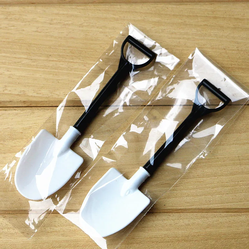 100pcs ice cream small shovel cake spoon Disposable potted black and