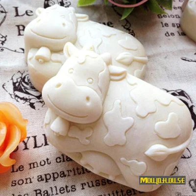 

Silica gel mould handmade soap cake candle ,cute dairy cow