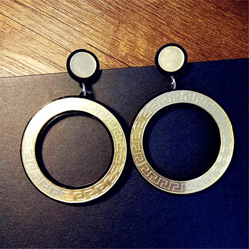 

Big Drop Earrings for Women Exaggerated Loop Round Ring Earrings Large Circle Punk Metal Ear Jewelry