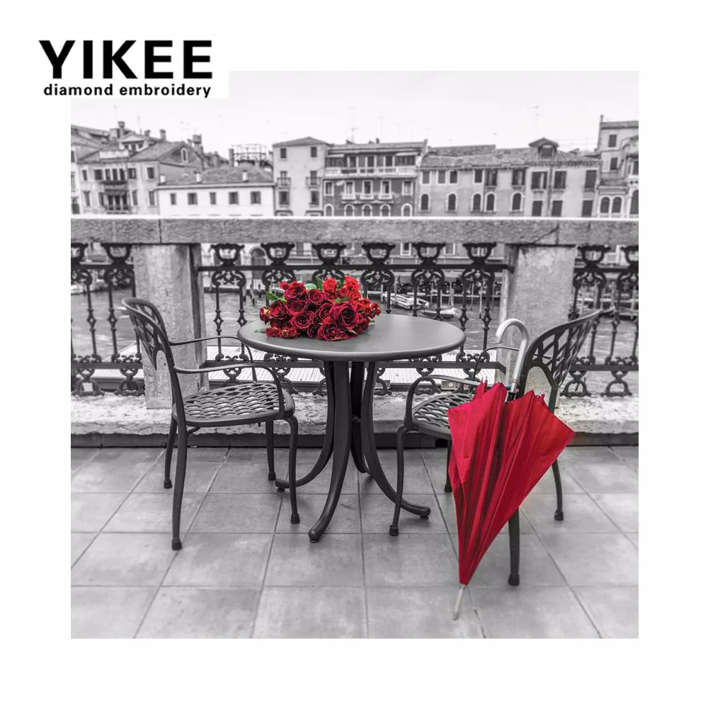 Черно Белые Фото С Красным Акцентом фото 9