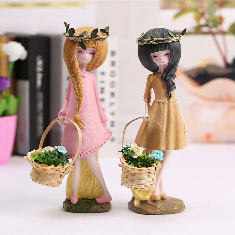 26cm Cute Girl Figurine Resin Ornament Home Office Desk Decoration