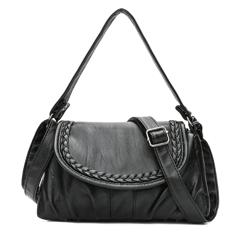 women's downtown small shoulder bag in black