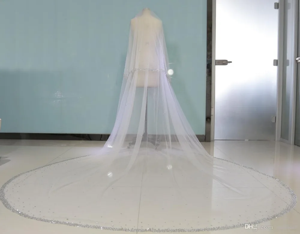 real-image-bling-bling-bead-two-layers-bridal-veils-luxury-high-quality-long-wedding-veil-with-comb (1)