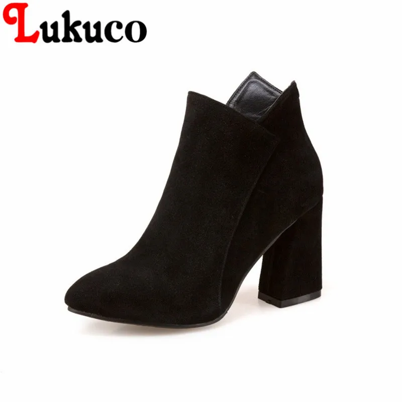 

2018 New fashion style size to 43 lady boots high quality low price Global Shopping Festival 2017 super bargain women boots