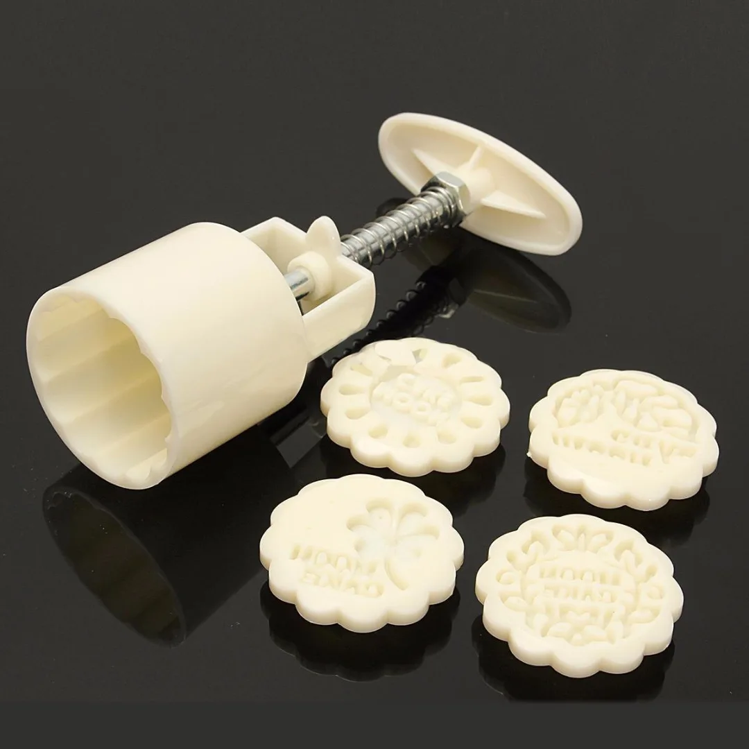 JX-LCLYL 3D Round Moon Cake Mould Set Biscuit Mooncake With 4 Stamps Home DIY Beige New