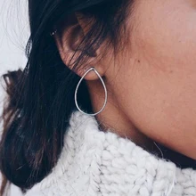 Винтажная овальная водяная капля серьги-гвоздики для женщин золотого цвета геометрические массивные серьги металлические Висячие модные ювелирные изделия