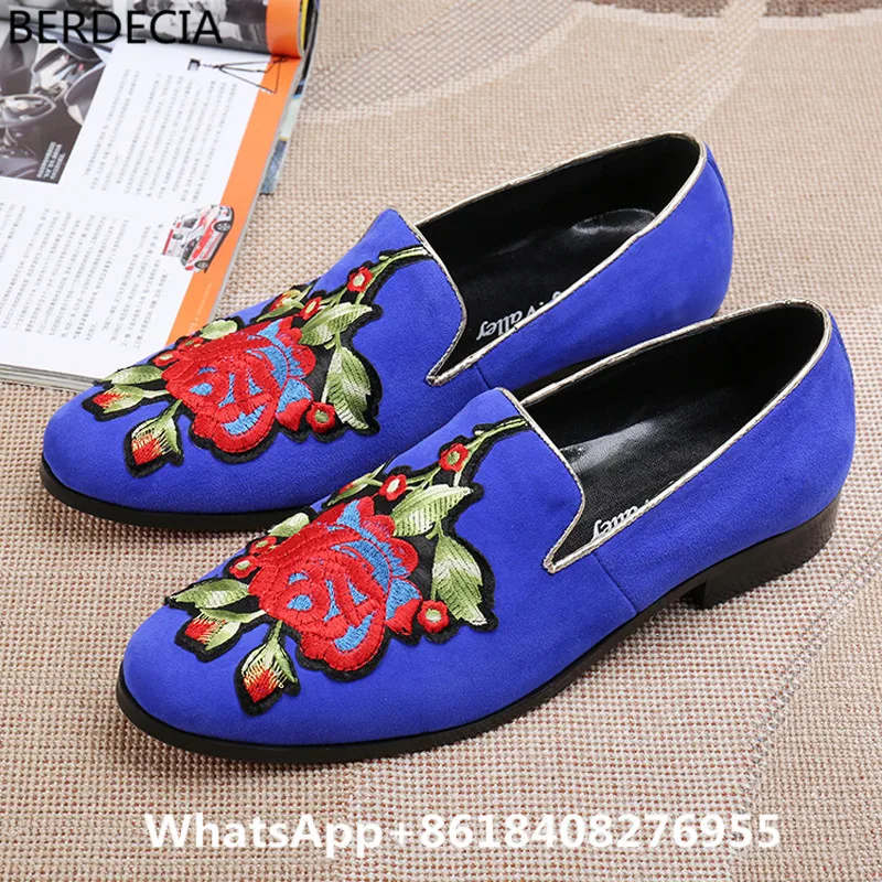 2017 Spring Fashion Mens Casual Leather Shoes Embroidered Flower Cow Suede Slip On Flats Shoes Men Smoking Blue Slippers Loafers