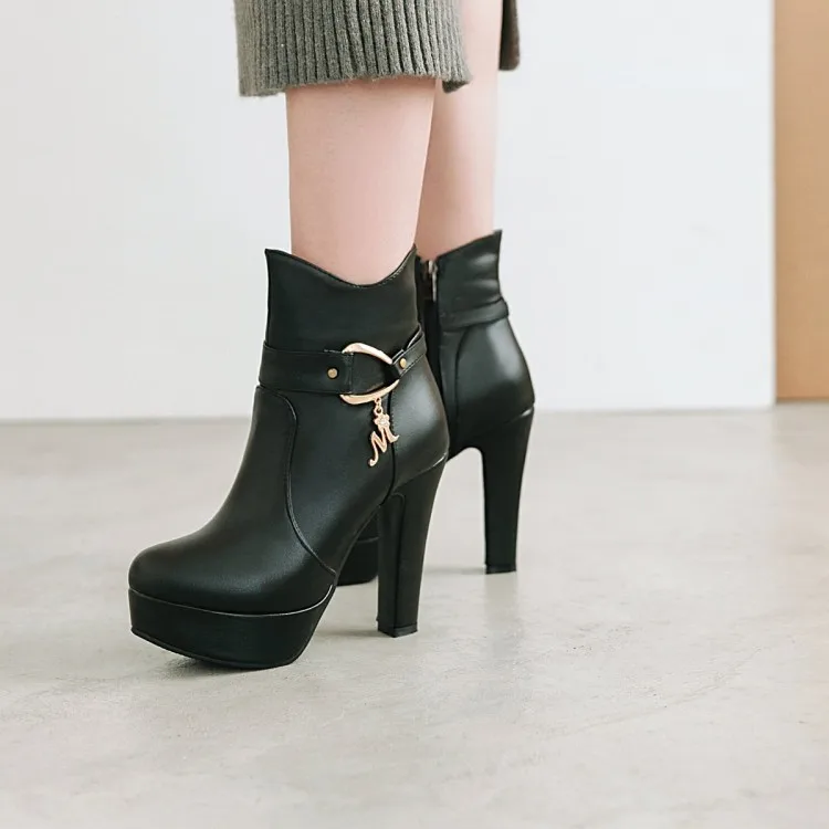 

Big Size11 12 13 14 15 16 17 Side zipper metal decorative boots with round heel and high heel waterproof platform