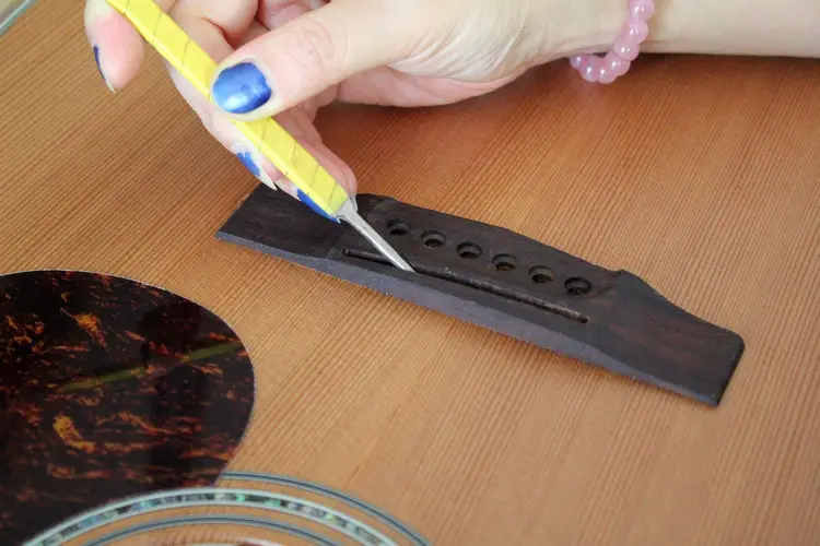 

A guitar string pillow trough the burn tool