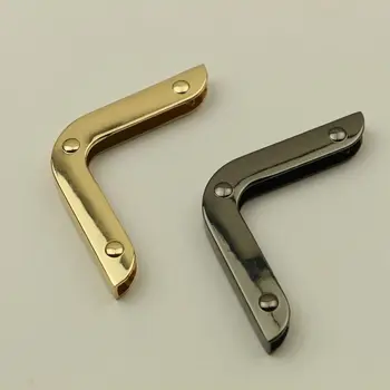 

China Wholesale Metal Handbag Accessories 10 Pcs Per Loy Light Gold Gunemtal Metal Ornament Luggage Bag Parts Metal Lock Hooks