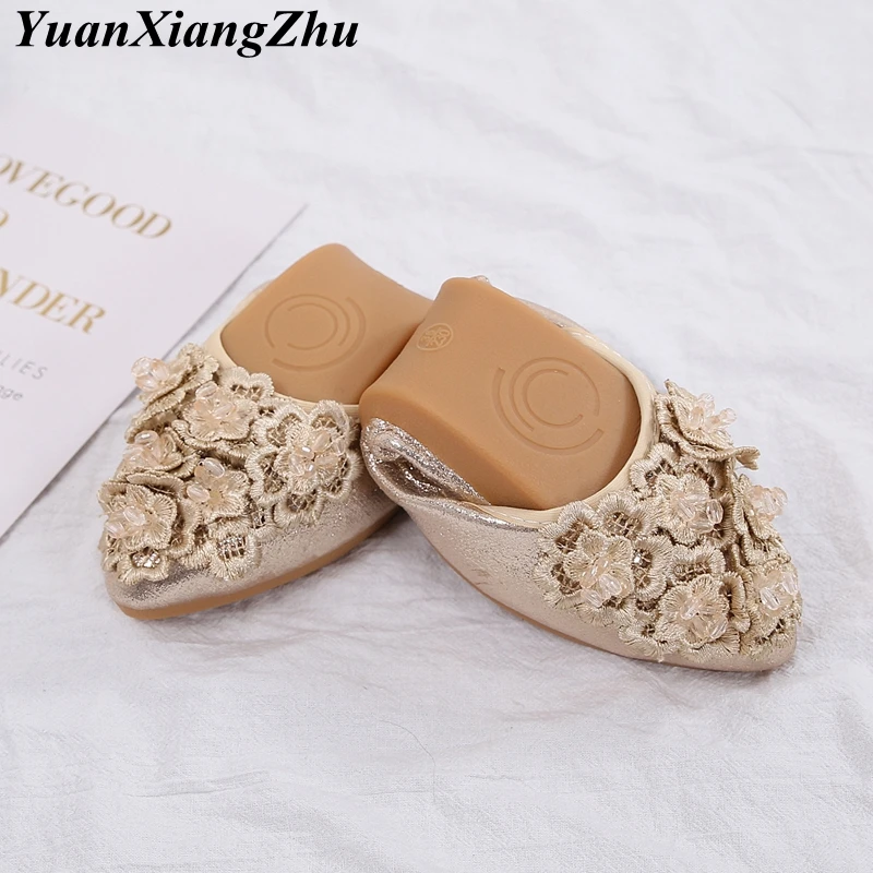 

Women Flat shoes 2018 New Luxury Lace Flowers Female Spring Autumn Tip Casual Fashion Soft bottom Shoes Pregnat Drive Mom Shoes