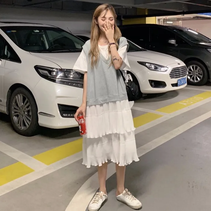 

2019 Spring and Summer Lace Casual Dress Loose College Style Dress Fake Two Stitching Chiffon Cascading Ruffle Dress
