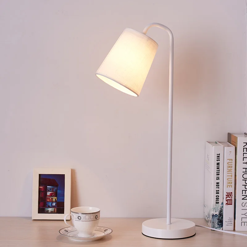 

Original Table Lamps Lights Leaf Metal Lamp Body Fabric Lampshade New Desk Lampe AC110v 220v Led Christmas Indoor Decoration