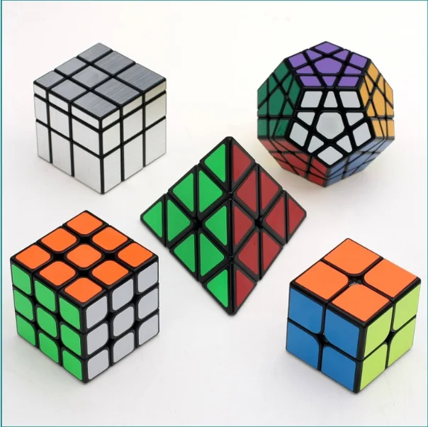типы головоломок. скваер 2 кубик рубика. кубик рубика мегамикс 33 на 33. типы головоломок. кубика рубика 3х3 цилиндрической формы.