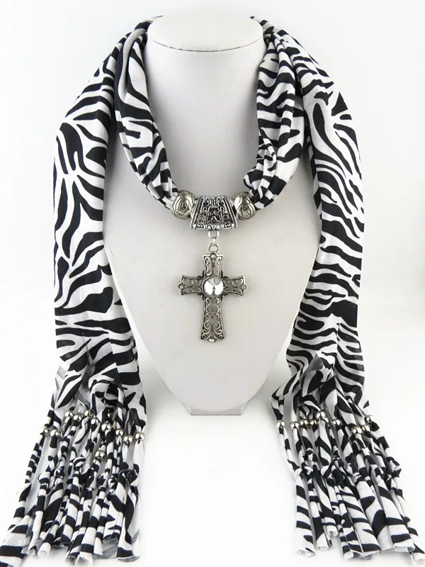 

New Vintage Statement necklace Fashion Women scarf Necklace crystal Hollow out cross Pendant scarf Necklaces & Pendants Bijoux