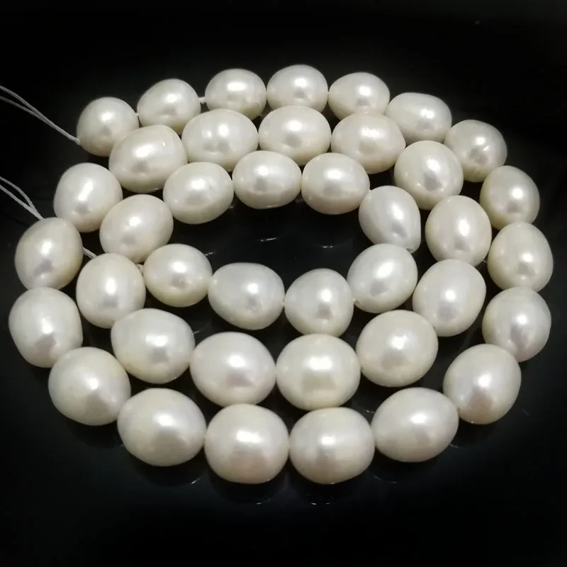 

16 inches 9-10mm Natural White Cultured Fresh Water Rice Pearls Loose Strand