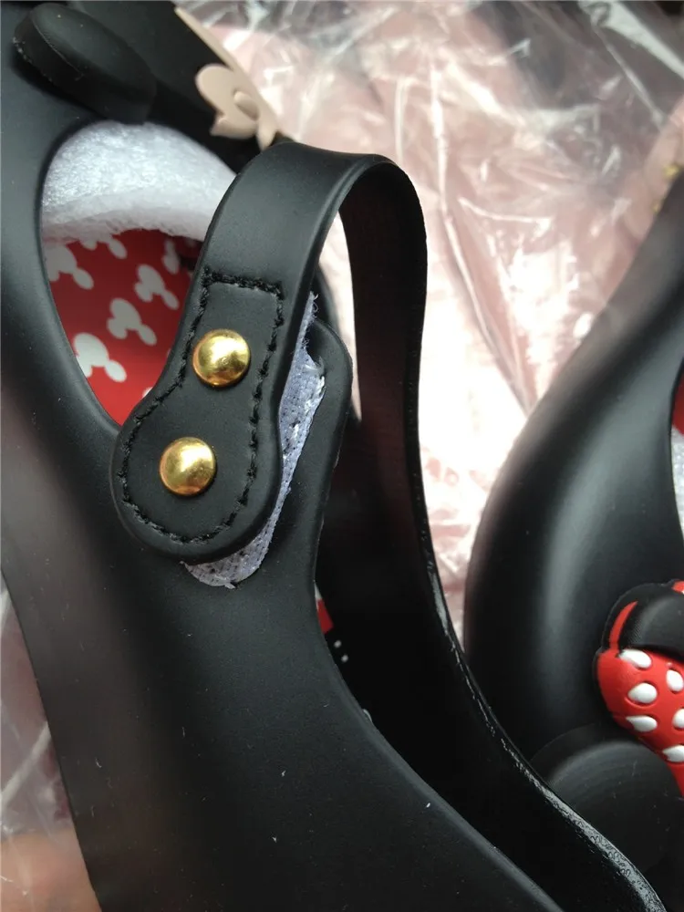 2987386544_467104630