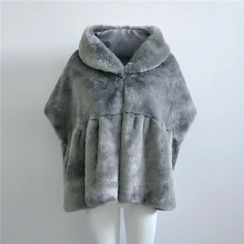 

Girls Fashion Winter Warm Faux Fur Coat Luxury Scarf Faux fur Cape Top Quality Shawl Scarves Women 2018 Wedding Rabbit Fur Cape