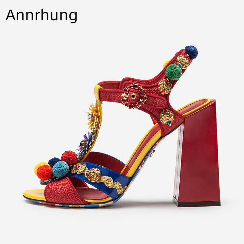 

Chunky High Heel Gladiator Sandals Women Colourful Pompom Decor Shoes Peep Toe Flower Catwalk Sandalias Red T-Strap Sandals 2019