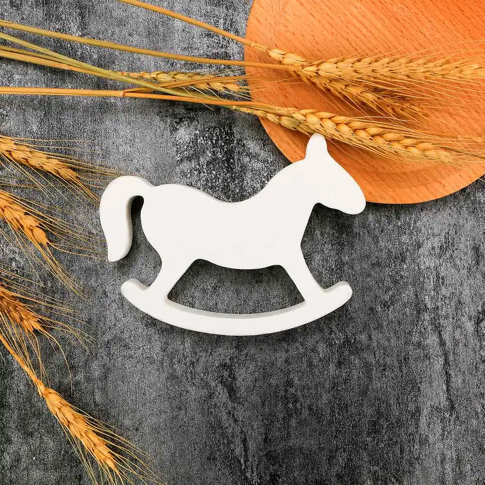 Белая деревянная маленькая лошадка качалка украшение для детской комнаты