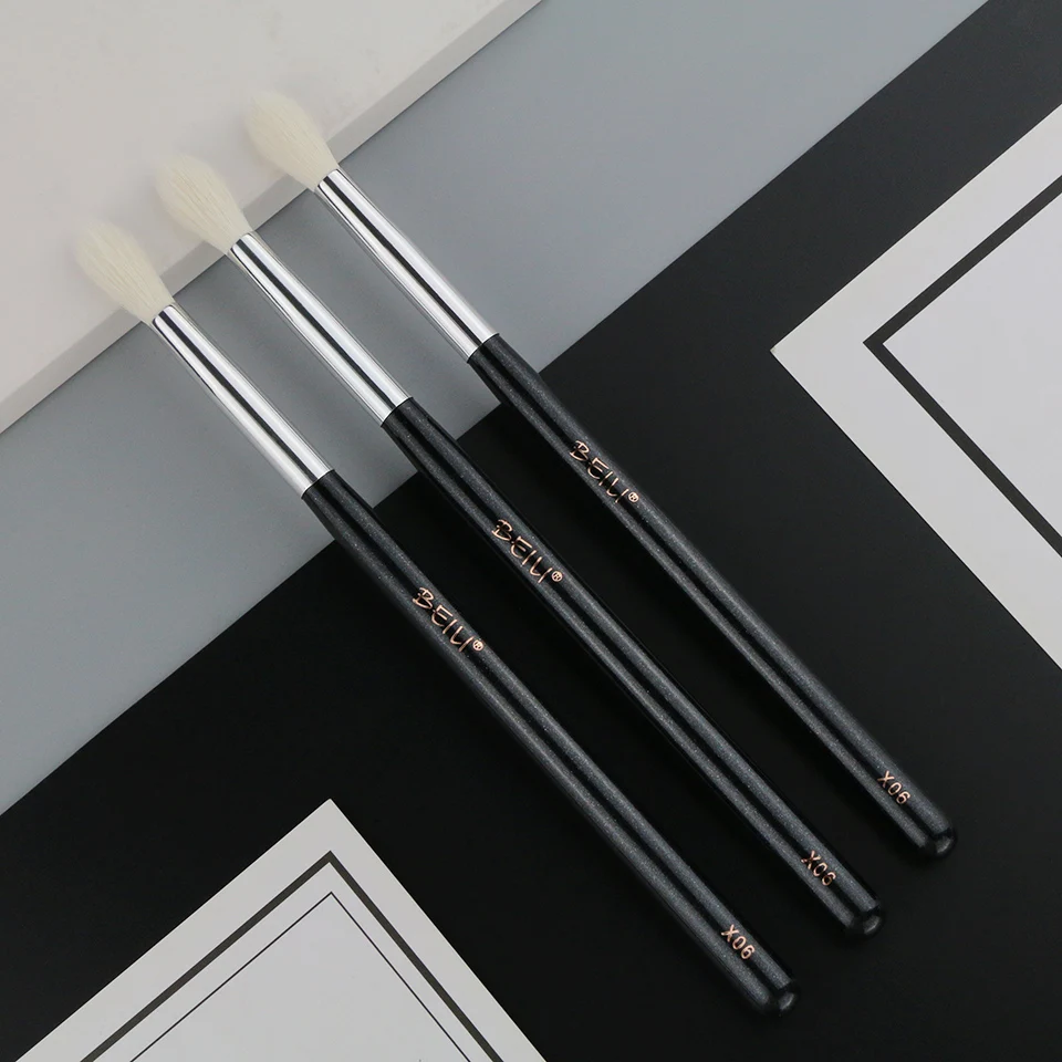 Black Eyeshadow Makeup Brushes Tapered Blending Highlight Foundation Natural Goat Hair 1Pc