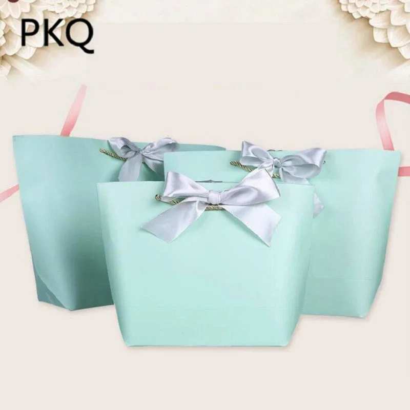 20pcs/lot Large Square craft paper gift bag with handle cake flower packaging handle gifts bag