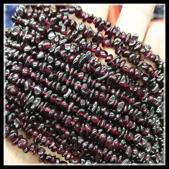 

1 string 80cm length nature garnet chips AAA quality for bracelet making stone chips size 4-6mm nature gem stone strings