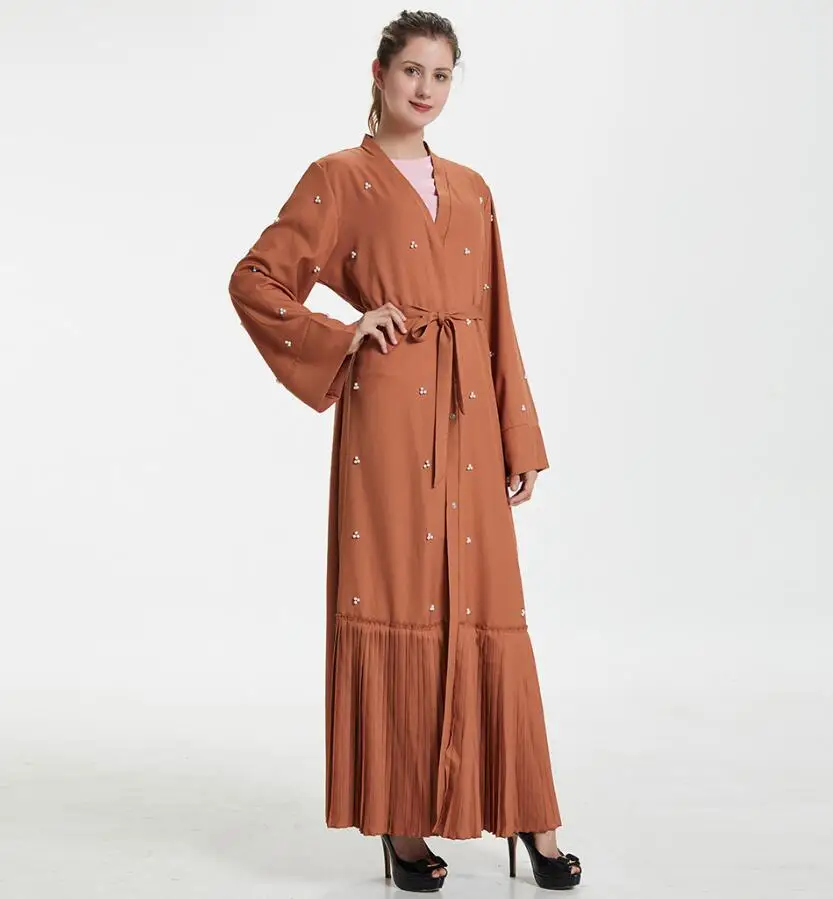 Модные жемчужные Бисер коричневый длинное мусульманское платье Для женщин кардиганы плиссированным подолом Арабский исламский леди Baya Ближний Восток одежда a1142