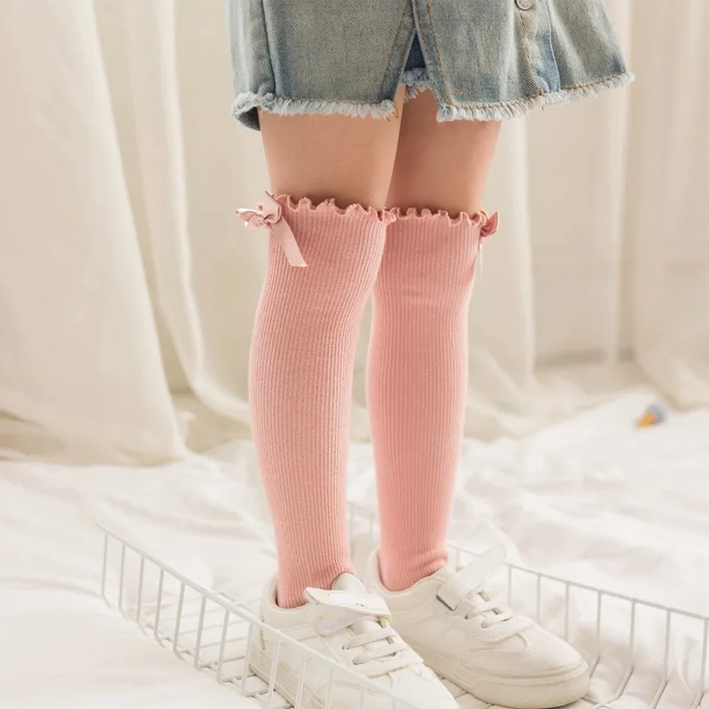 

Spring And Summer Baby Girl Ribbon Bow Lace Design Cotton Long Socks Children Soft Crib Leg Warmer